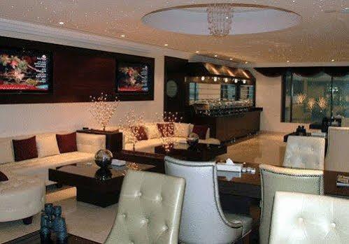 Mirage Suites Kuwait City Bagian luar foto